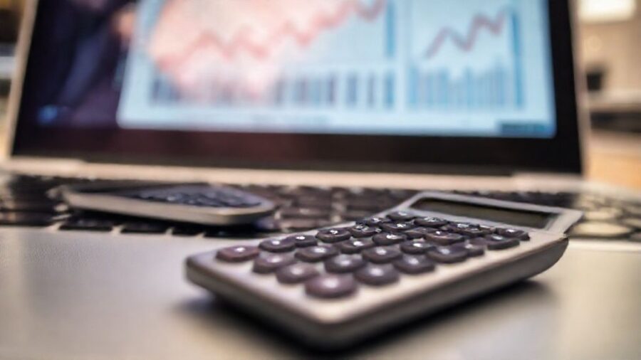 家庭菜園はコスパ悪い？原因と対策を徹底解説！ - テクノロジーで効率化：費用対効果を検証